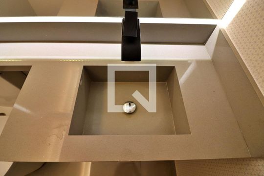 Lavabo de casa à venda com 3 quartos, 200m² em Vila Jahu, São Bernardo do Campo