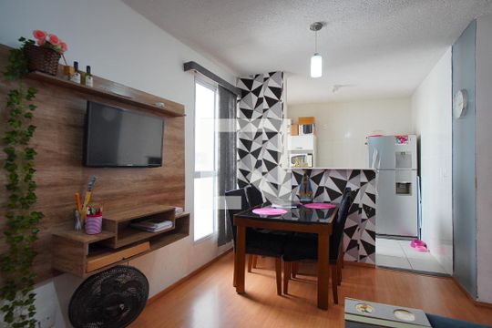 Sala de apartamento à venda com 2 quartos, 48m² em Morro Santana, Porto Alegre