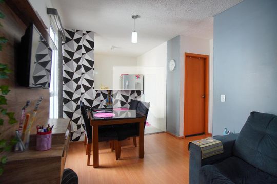 Sala de apartamento à venda com 2 quartos, 48m² em Morro Santana, Porto Alegre
