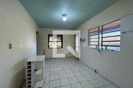Sala de casa à venda com 3 quartos, 70m² em Ouro Branco, Novo Hamburgo