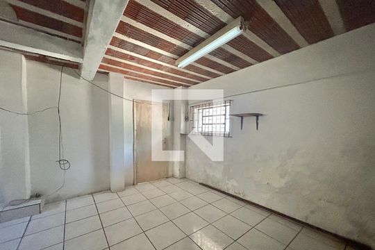 Sala de casa à venda com 3 quartos, 70m² em Ouro Branco, Novo Hamburgo