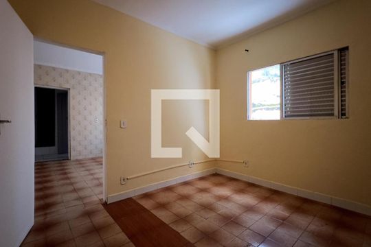 Quarto 1 de casa para alugar com 2 quartos, 50m² em Jardim Divinolândia, Guarulhos