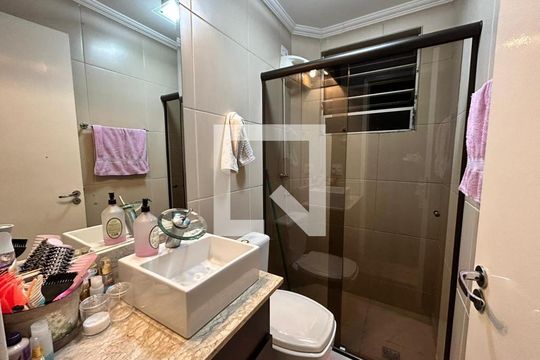 Apartamento à venda com 2 quartos, 54m² em Vila Della Piazza, Jundiaí