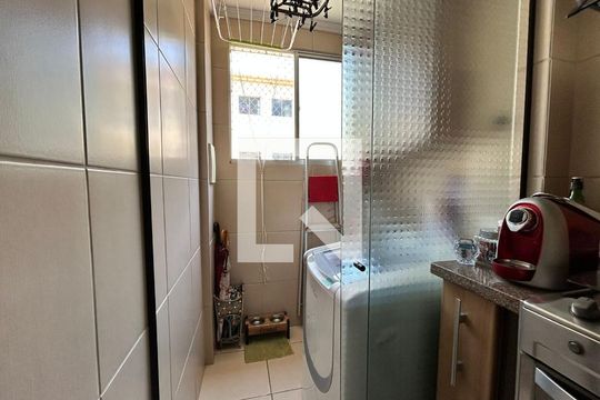 Apartamento à venda com 2 quartos, 54m² em Vila Della Piazza, Jundiaí