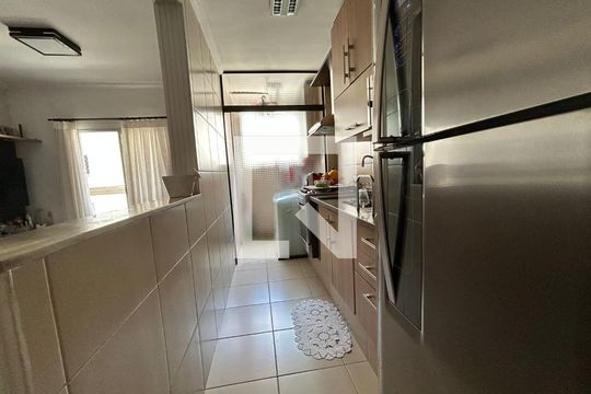 Apartamento à venda com 2 quartos, 54m² em Vila Della Piazza, Jundiaí