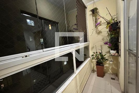 Apartamento à venda com 2 quartos, 54m² em Vila Della Piazza, Jundiaí