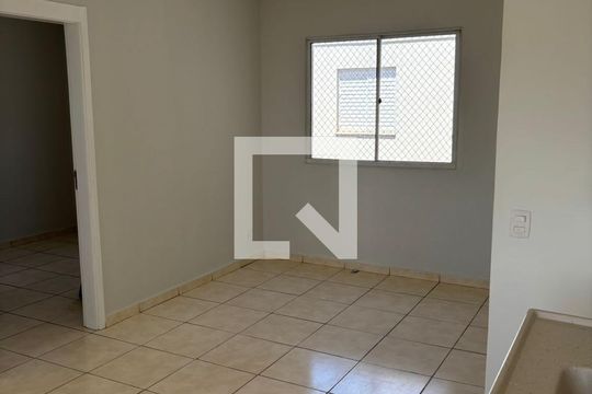 Sala de apartamento para alugar com 2 quartos, 42m² em Quintino Facci Ii, Ribeirão Preto