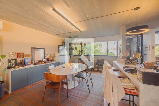 Sala de casa à venda com 3 quartos, 380m² em Sumarezinho, São Paulo