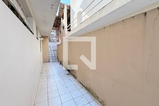 Quintal de casa para alugar com 8 quartos, 2400m² em Jardim Bonfiglioli, Jundiaí