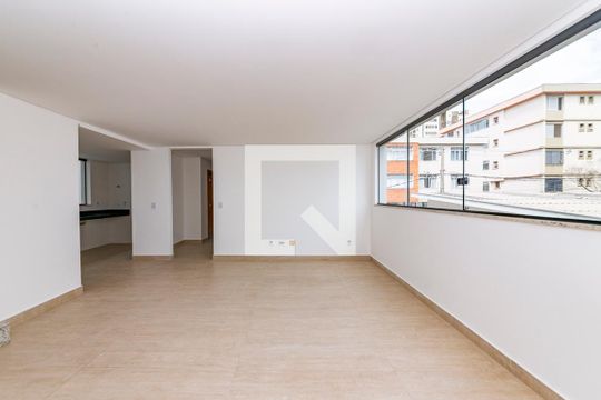 Sala de apartamento à venda com 3 quartos, 165m² em Prado, Belo Horizonte