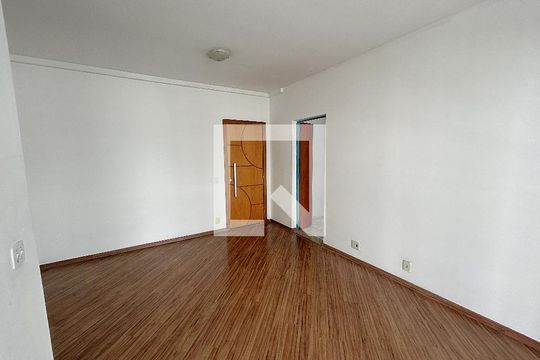 Sala de apartamento para alugar com 2 quartos, 60m² em Praça Seca, Rio de Janeiro