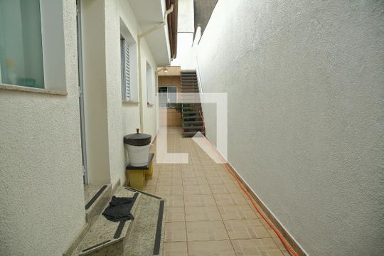 Corredor externo de casa à venda com 3 quartos, 192m² em Dos Casa, São Bernardo do Campo
