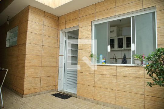 Entrada de casa à venda com 3 quartos, 192m² em Dos Casa, São Bernardo do Campo