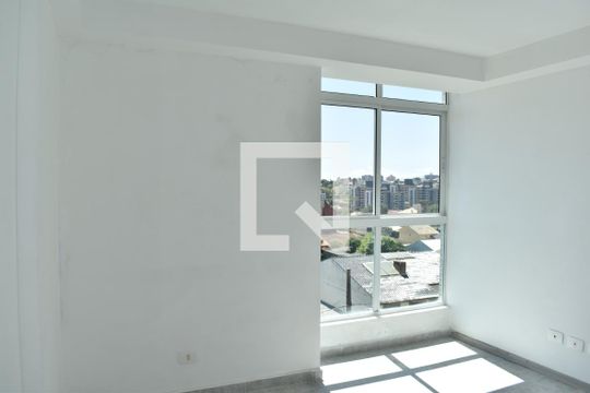 Quarto 1 de apartamento para alugar com 2 quartos, 119m² em Tingui, Curitiba