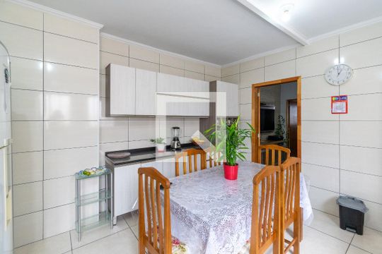 Cozinha de casa à venda com 2 quartos, 130m² em Jardim Oriental, São Paulo