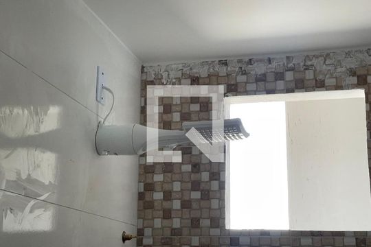 Banheiro Social de apartamento para alugar com 2 quartos, 100m² em Vila Santa Cruz, Duque de Caxias