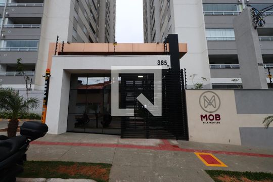 Fachada e portaria de apartamento para alugar com 2 quartos, 45m² em Vila Aricanduva, São Paulo