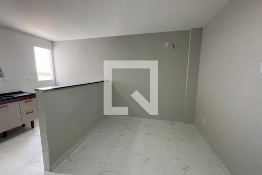 Sala de apartamento para alugar com 2 quartos, 135m² em Vila Santa Cruz, Duque de Caxias