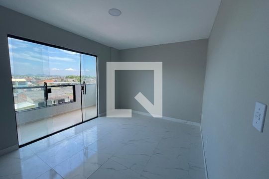 Quarto de apartamento para alugar com 2 quartos, 135m² em Vila Santa Cruz, Duque de Caxias