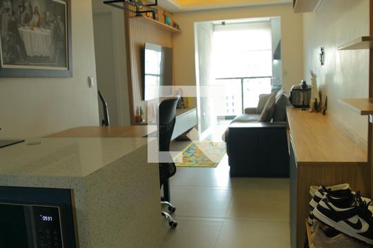 Sala de apartamento à venda com 2 quartos, 55m² em Baeta Neves, São Bernardo do Campo
