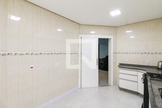 Cozinha de casa à venda com 3 quartos, 170m² em Centro, Canoas