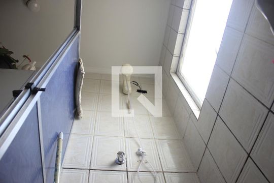 Banheiro  de apartamento à venda com 2 quartos, 71m² em Cidade Brasil, Guarulhos