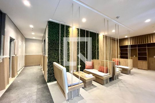 Hall social de kitnet/studio à venda com 1 quarto, 24m² em Vila Santa Catarina, São Paulo