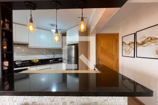Cozinha de apartamento à venda com 2 quartos, 59m² em Vila Nova Alba, São Paulo