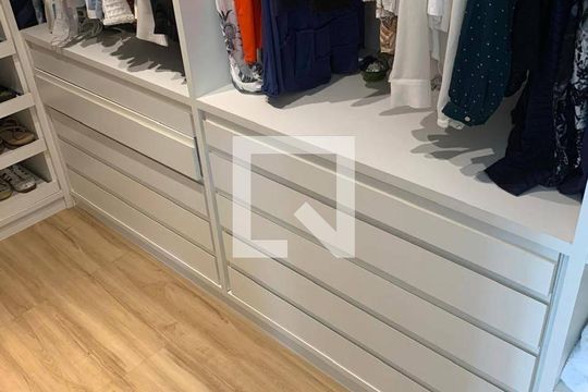 Apartamento à venda com 1 quarto, 80m² em Vila Olímpia, São Paulo