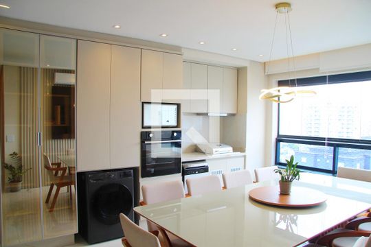 Sala/Cozinha de apartamento à venda com 2 quartos, 69m² em Vila Augusta, Guarulhos