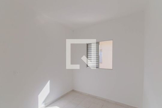 Quarto 2 de apartamento para alugar com 2 quartos, 60m² em Jardim Glória, São Paulo