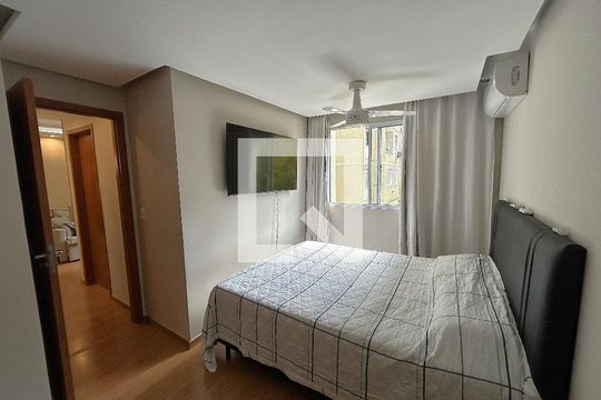 Quarto 1 de apartamento à venda com 2 quartos, 45m² em Água Santa, Rio de Janeiro