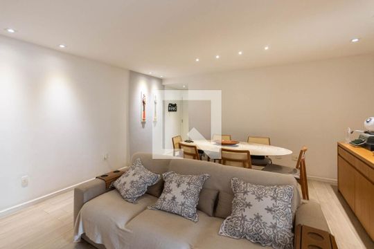 Sala de apartamento à venda com 3 quartos, 131m² em Tijuca, Rio de Janeiro