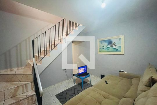 Sala 2 de casa à venda com 2 quartos, 80m² em Vale dos Machados, Guarulhos