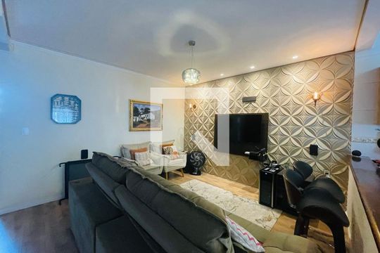 Sala 1 de casa à venda com 2 quartos, 80m² em Vale dos Machados, Guarulhos