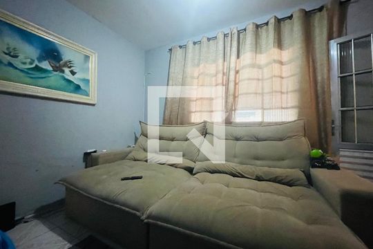 Sala 2 de casa à venda com 2 quartos, 80m² em Vale dos Machados, Guarulhos