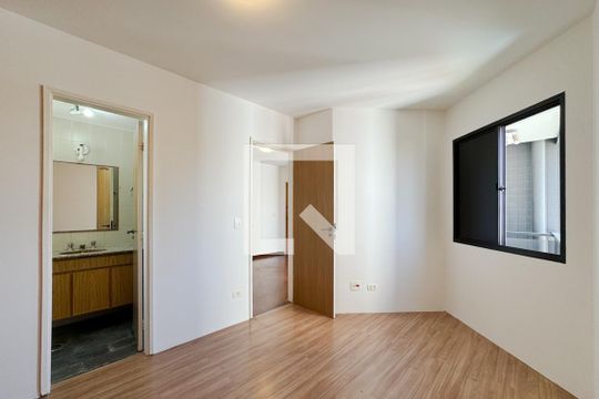 Suíte de apartamento para alugar com 1 quarto, 45m² em Sumarezinho, São Paulo