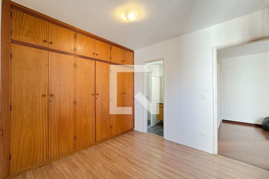 Suíte de apartamento para alugar com 1 quarto, 45m² em Sumarezinho, São Paulo