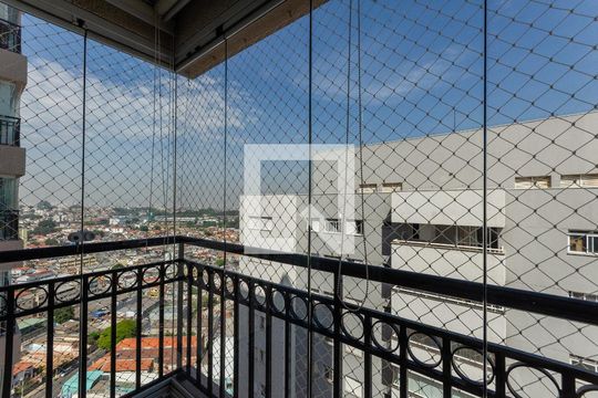 Sala - Varanda de apartamento à venda com 2 quartos, 64m² em Vila Mangalot, São Paulo