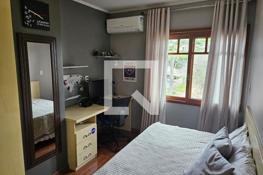 Quarto 1 de casa à venda com 4 quartos, 224m² em Partenon, Porto Alegre
