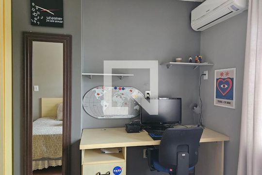 Quarto 1 de casa à venda com 4 quartos, 224m² em Partenon, Porto Alegre
