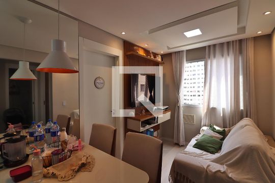 Sala de apartamento à venda com 2 quartos, 38m² em Parque Bristol, São Bernardo do Campo