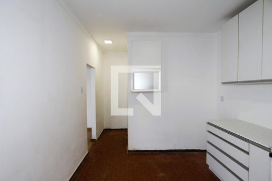 Cozinha de casa para alugar com 2 quartos, 70m² em Caiçara-adelaide, Belo Horizonte