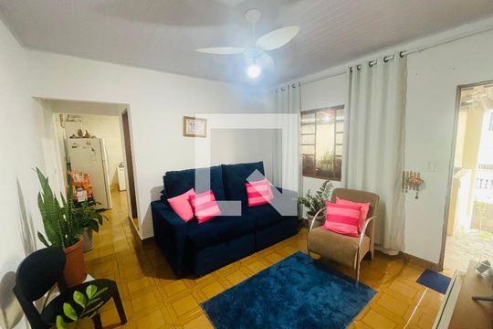 Sala de casa à venda com 5 quartos, 158m² em Vila Alianca, Guarulhos