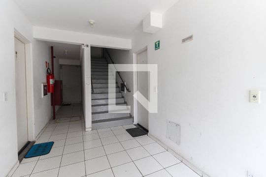Hall de Entrada de apartamento à venda com 2 quartos, 40m² em Vila Nova Curuca, São Paulo