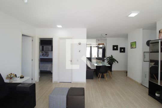 Sala de apartamento à venda com 2 quartos, 70m² em Farrapos, Porto Alegre