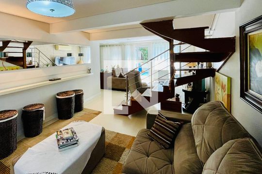 Sala de casa de condomínio à venda com 3 quartos, 247m² em Jardim Paraventi, Guarulhos