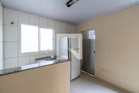 Sala/Cozinha de casa para alugar com 1 quarto, 40m² em Jabaquara, São Paulo