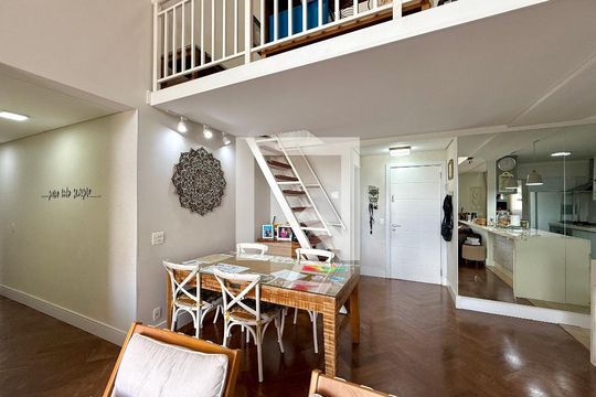 Sala de apartamento à venda com 3 quartos, 146m² em Vila Cordeiro, São Paulo