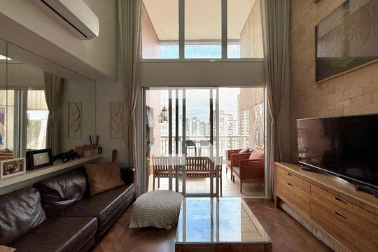 Sala de apartamento à venda com 3 quartos, 146m² em Vila Cordeiro, São Paulo